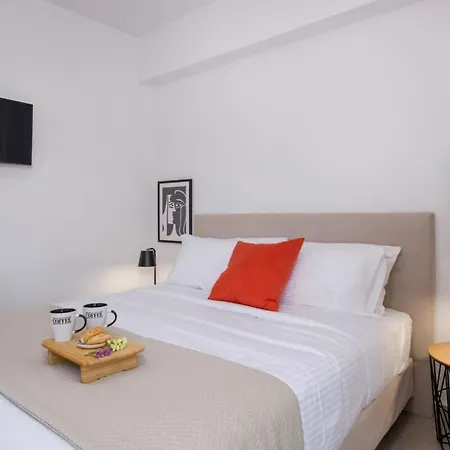 A Heaven View Park Hideaway - Chania Nest La Canea